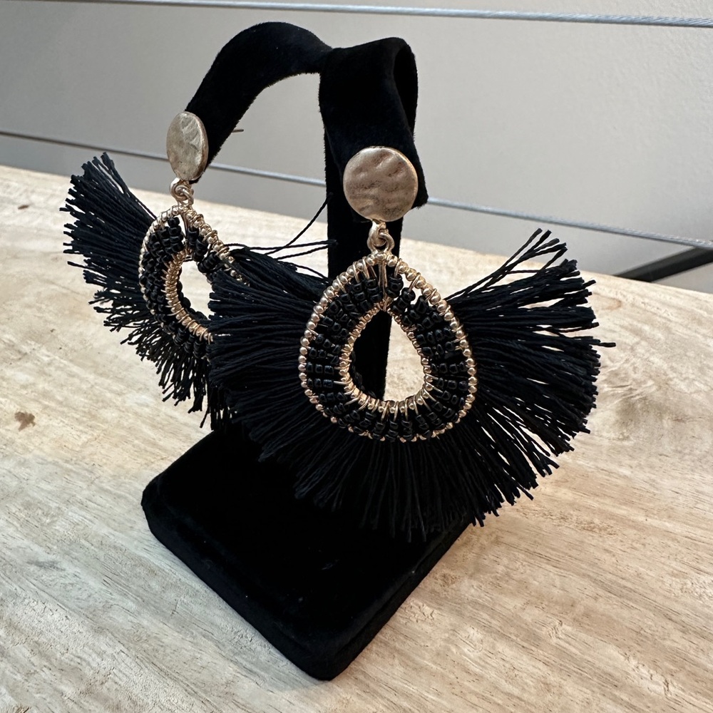 Black Gold Beaded Fringe Earring Teardrop Statement Earring Boho Chic Night Out - Picture 4 of 4